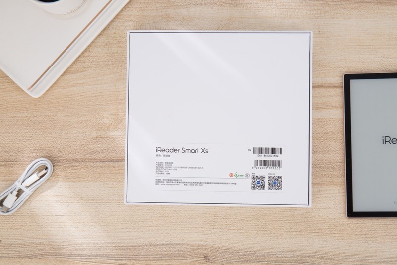 既精致又便携满足我们随时随地读书的需求 掌阅ireader smart xs评测