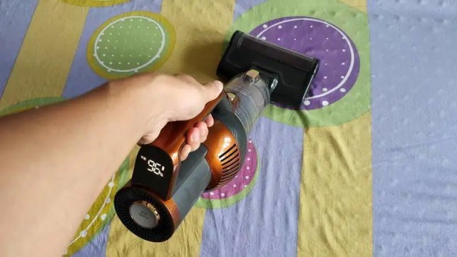 居家清洁多面手 - 莱克魔洁M12 MAX吸尘器