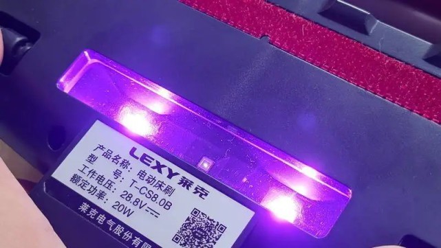 居家清洁多面手 - 莱克魔洁M12 MAX吸尘器