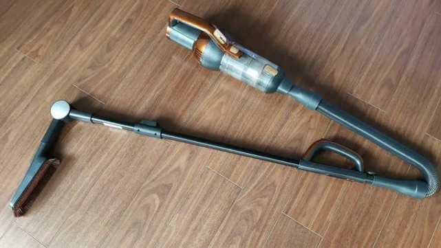 居家清洁多面手 - 莱克魔洁M12 MAX吸尘器