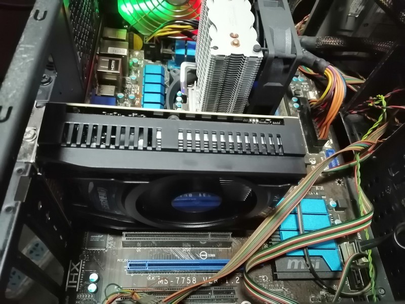 幻影的爱妻3770k旧主机，压轴戏，显卡插主板，合奏一曲《鲁大师跑分》