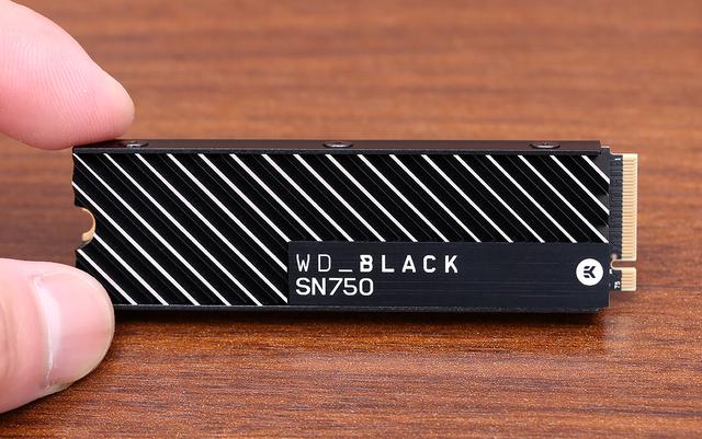 有颜值有速度，WD_BLACK SN750 NVMe SSD EKWB 版 1TB 装机测试