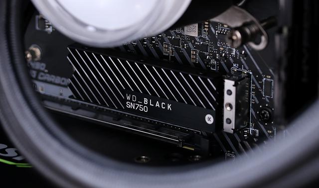 有颜值有速度，WD_BLACK SN750 NVMe SSD EKWB 版 1TB 装机测试