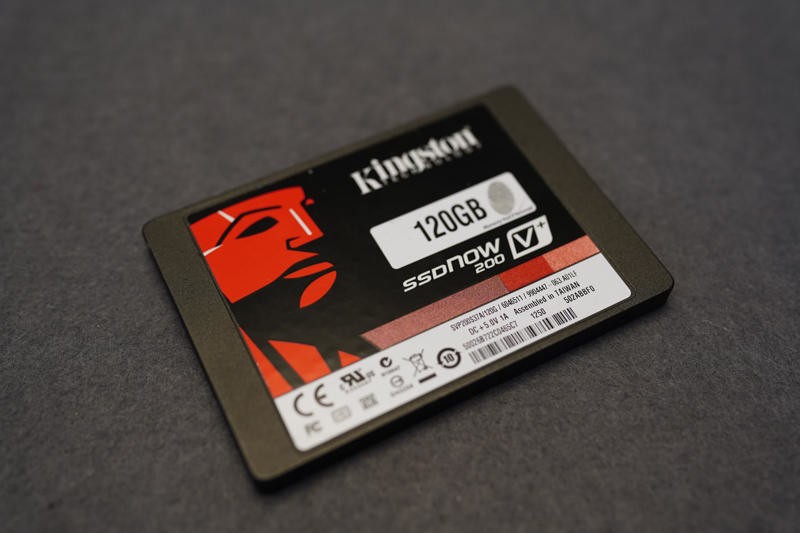 小黄鱼2700元入手电脑主机，办公兼娱乐还不戳