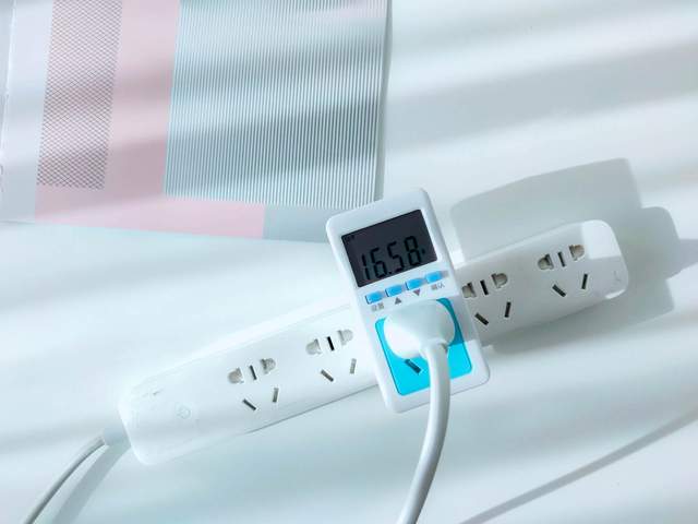 有小孩家庭必备，米家变频塔扇评测：最大风量6天一度电+150°送风