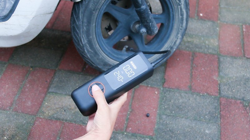 便携强劲，摆脱线材束缚！骑记P1充气宝体验