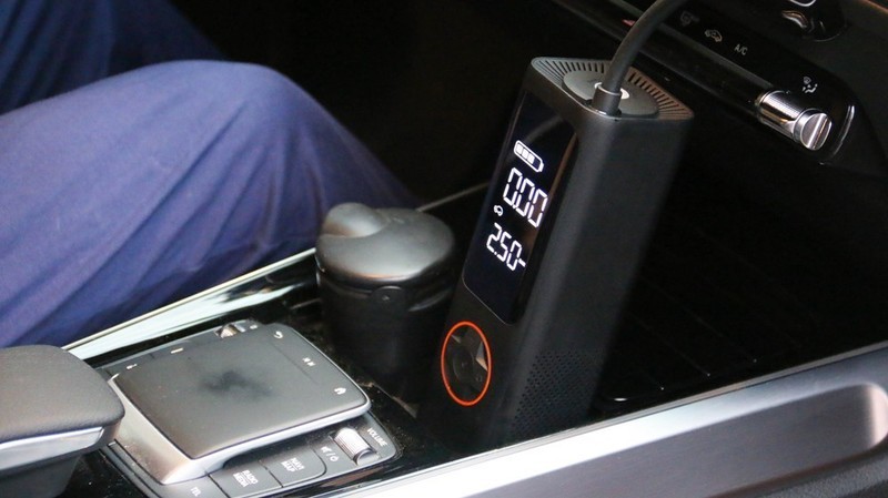 便携强劲，摆脱线材束缚！骑记P1充气宝体验