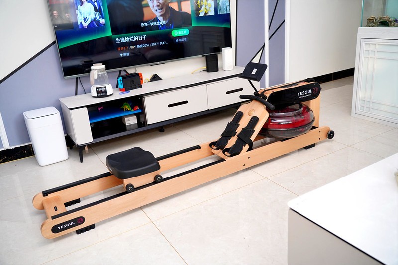 入手老罗推荐的划船机，发现这个时间使用正合适。