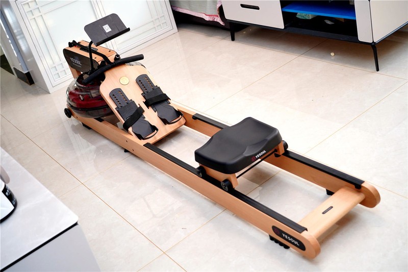 入手老罗推荐的划船机，发现这个时间使用正合适。