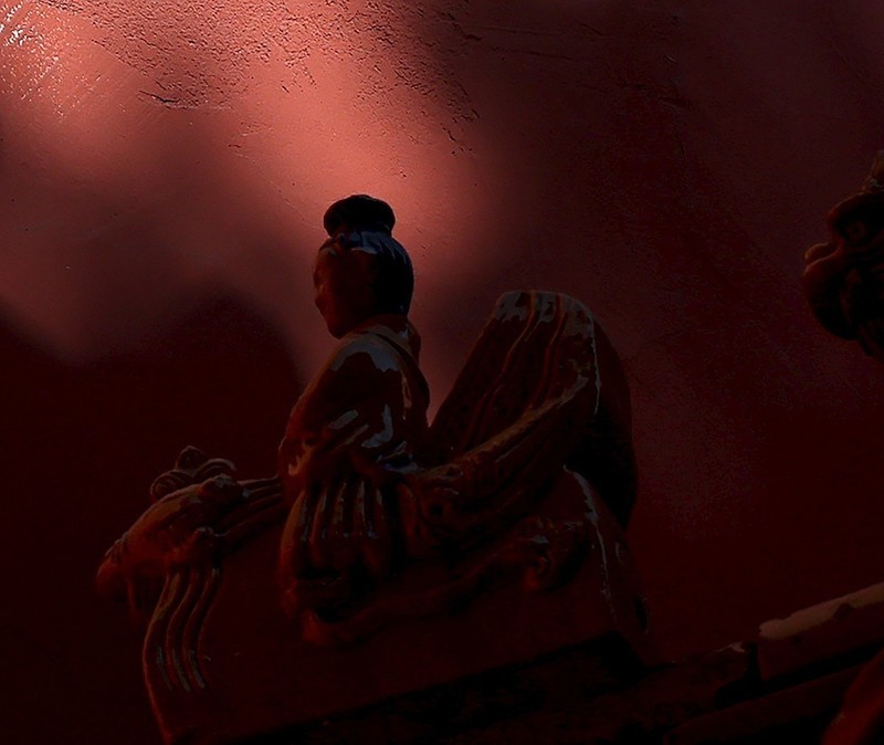 多年未到故宫，红墙依旧，魅影疏闲，疫情不减金碧辉煌下的神秘。