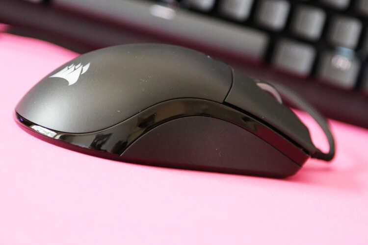 重新定义游戏鼠标：海盗船Sabre RGB Pro圣剑专业版游戏鼠标体验