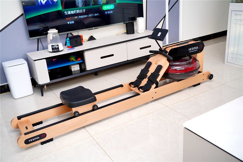 入手老罗推荐的划船机，发现这个时间使用正合适。