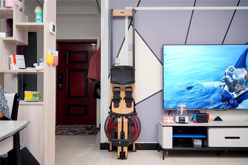 入手老罗推荐的划船机，发现这个时间使用正合适。