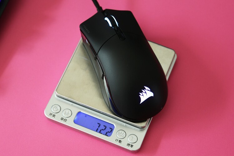 重新定义游戏鼠标：海盗船Sabre RGB Pro圣剑专业版游戏鼠标体验