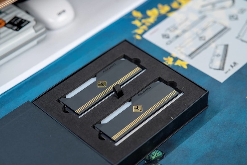 阿斯加特DDR5内存评测，12代平台2条也能四通道