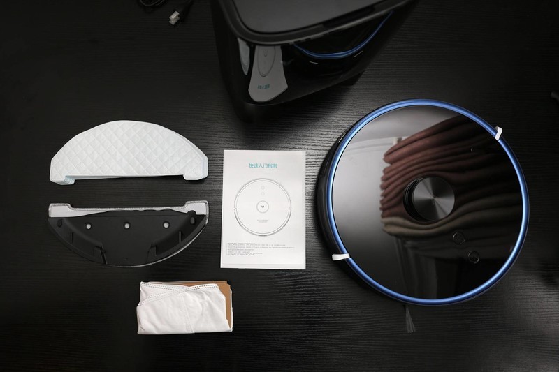 30天无需清理的扫拖机来了？云米集尘扫拖机器人1C首发评测