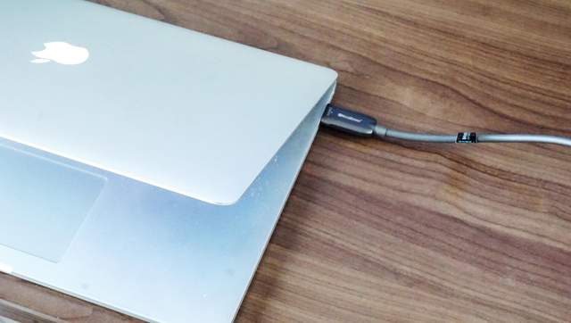 开博尔光纤HDMI数据线开箱分享：极致高刷，材质一看就不便宜