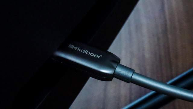 开博尔光纤HDMI数据线开箱分享：极致高刷，材质一看就不便宜