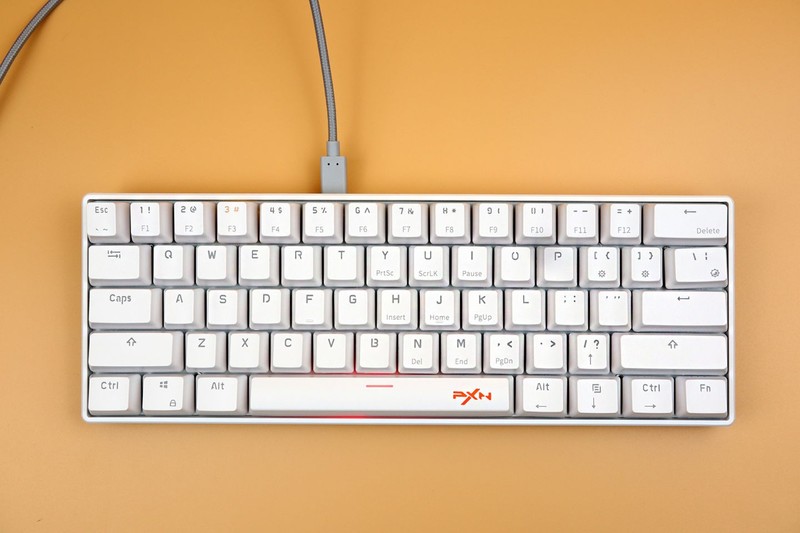 不止于游戏键盘——莱仕达K30体验