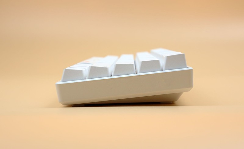 不止于游戏键盘——莱仕达K30体验