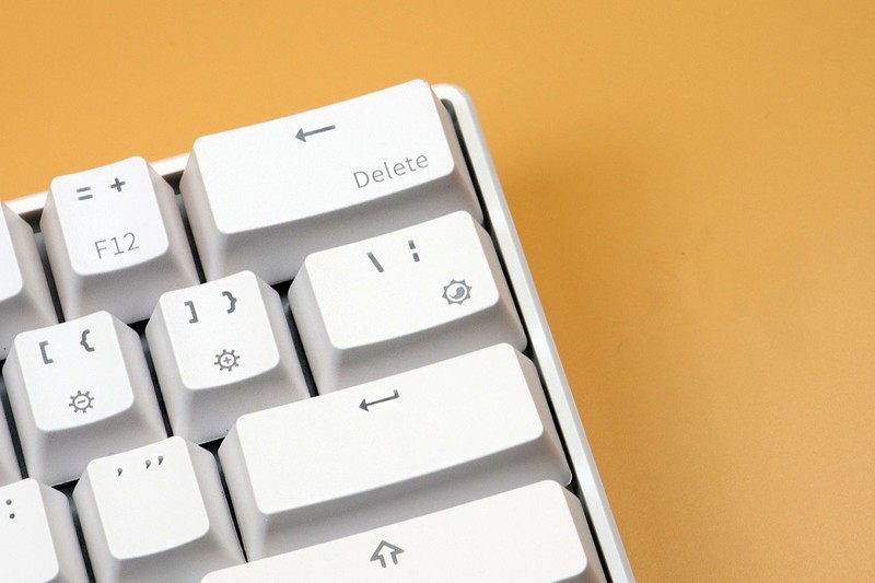 不止于游戏键盘——莱仕达K30体验