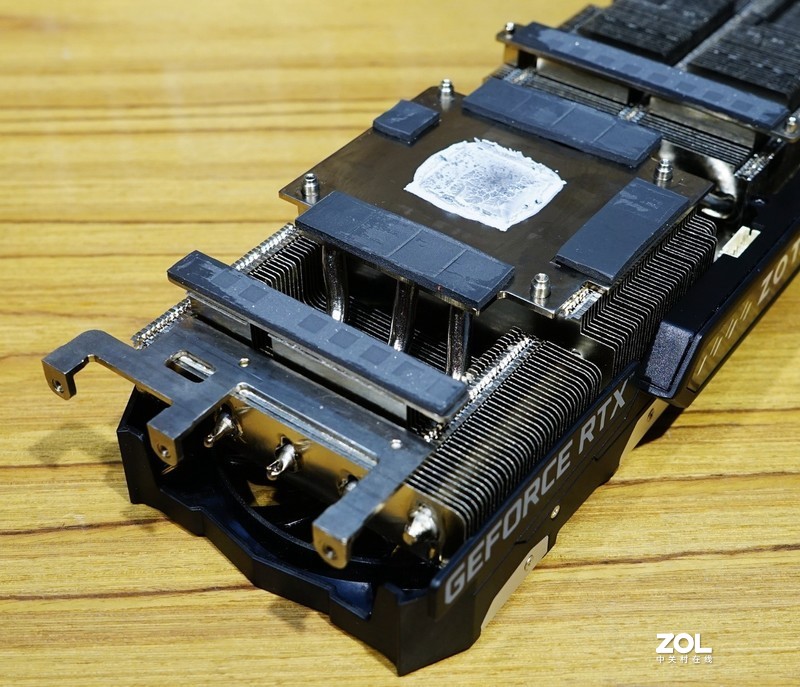 DLSS 2.0与光追特效加持，不买6800XT了——索泰RTX 3080天启OC显卡详测