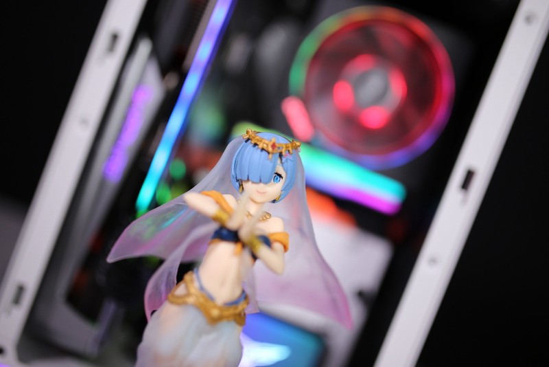 ITX装机实录！AMD锐龙R5 3600配RX5700XT桌面小钢炮