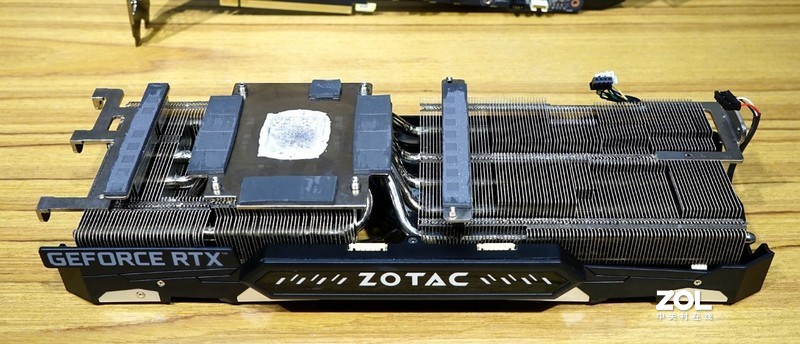 DLSS 2.0与光追特效加持，不买6800XT了——索泰RTX 3080天启OC显卡详测