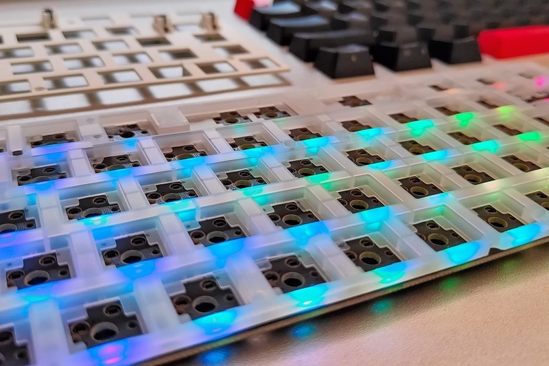 机械键盘也能玩静音，小呆虫Lite Gasket 轻弹版拆解