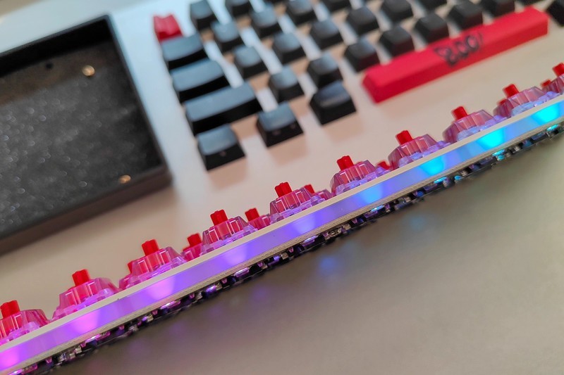 机械键盘也能玩静音，小呆虫Lite Gasket 轻弹版拆解