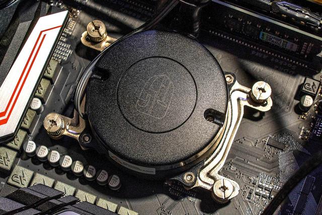 夏天给CPU打个防晒霜吧，鑫谷冰焰V5硅脂散热膏使用评测