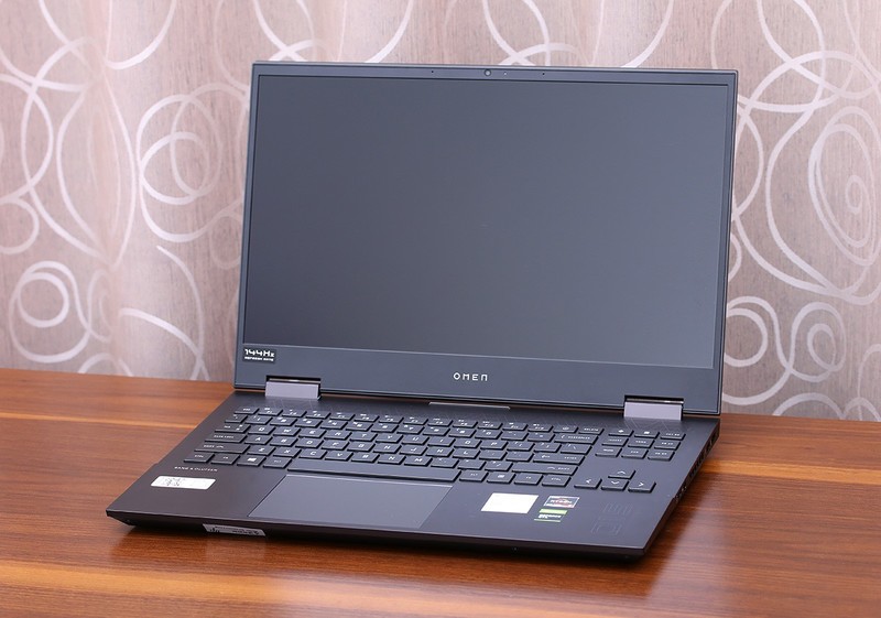 外观低调性能澎湃，HP 暗影精灵6锐龙版游戏笔记本上手玩