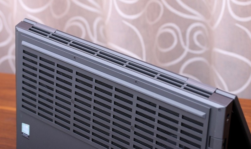 外观低调性能澎湃，HP 暗影精灵6锐龙版游戏笔记本上手玩