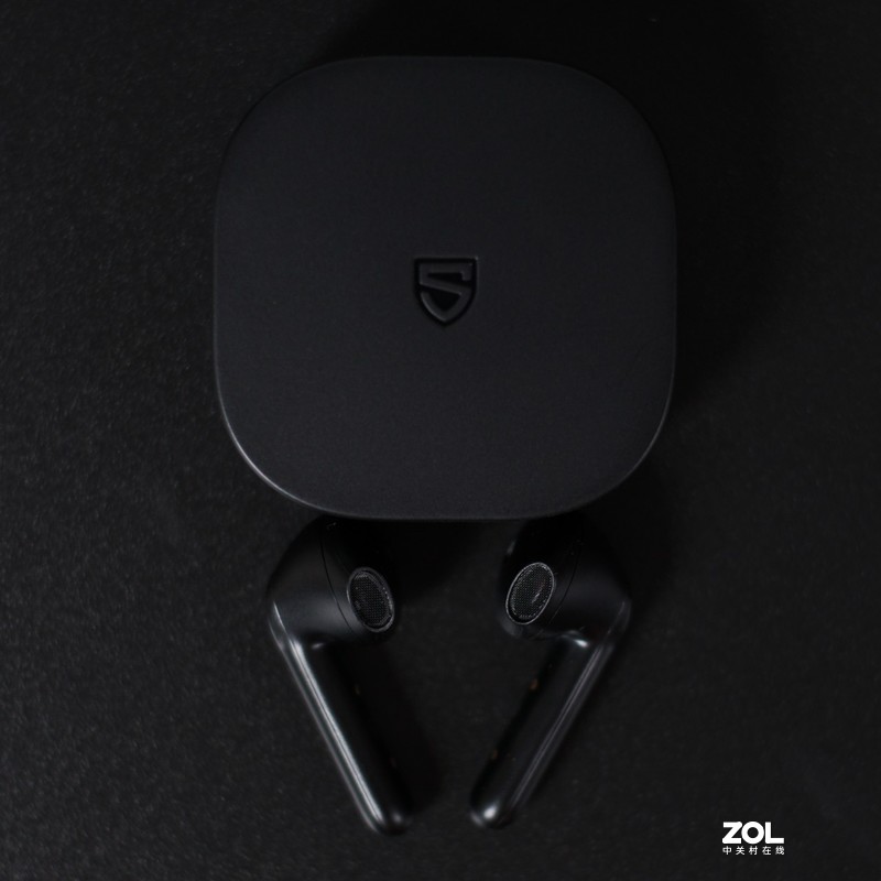 吃鸡之路，快人一步。SOUNDPEATS泥炭True Air2耳机