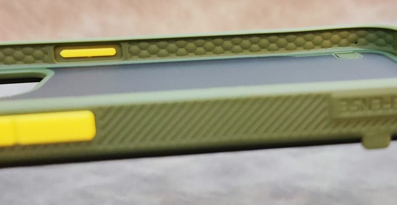 决色 Defense iPhone 12 Off-road 变形王防摔手机壳体验