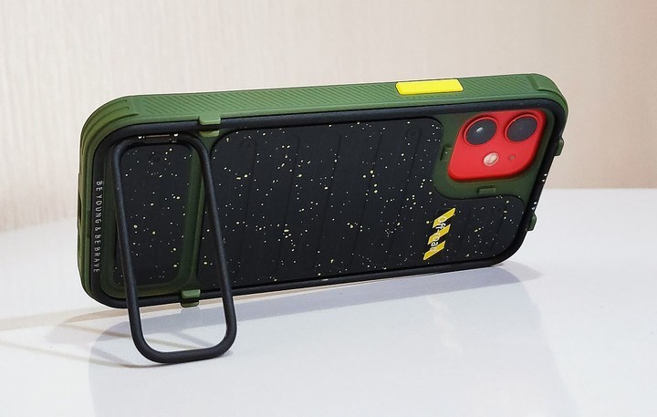 决色 Defense iPhone 12 Off-road 变形王防摔手机壳体验