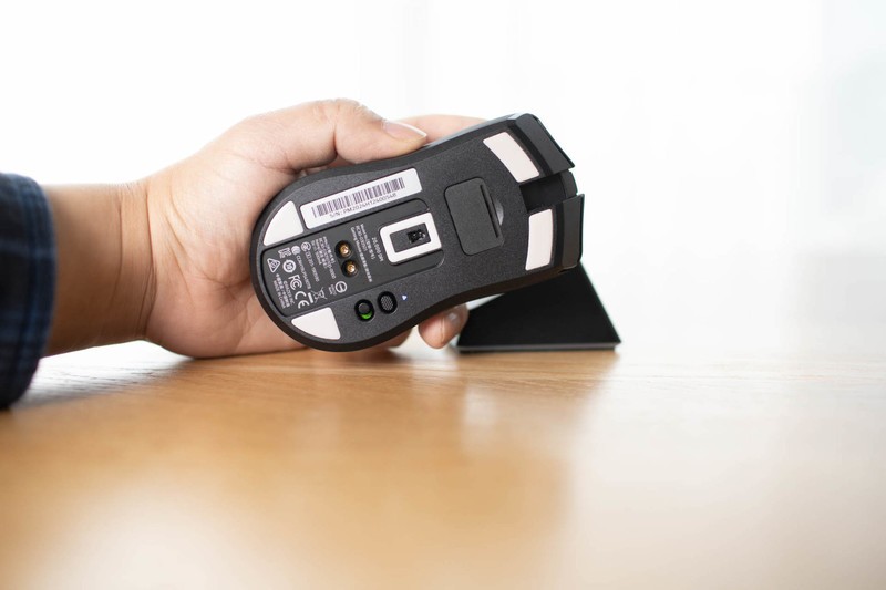 究极进化，无线鼠标打电竞，雷蛇毒蝰终极版