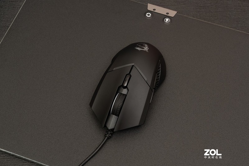 百元游戏鼠标，4200DPI带配重系统，微星CLUTCH GM08上手体验