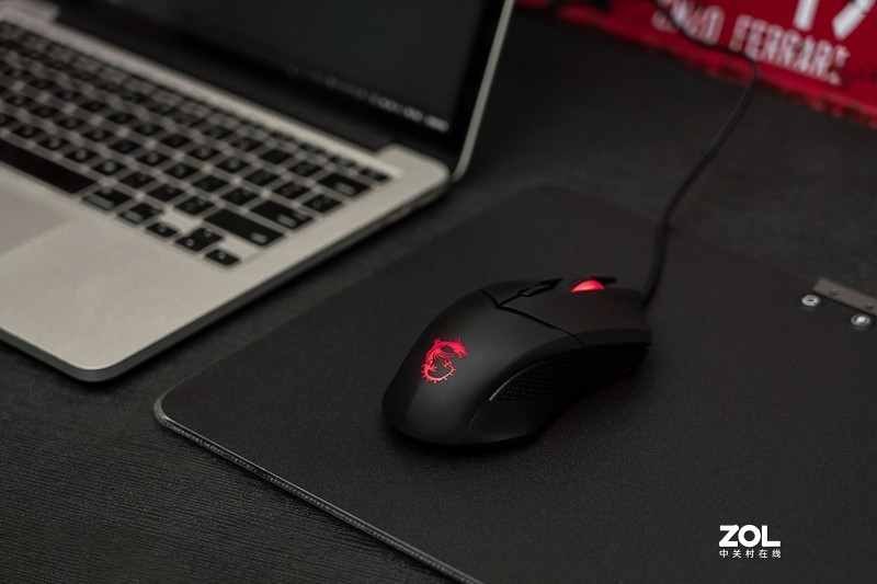 百元游戏鼠标，4200DPI带配重系统，微星CLUTCH GM08上手体验