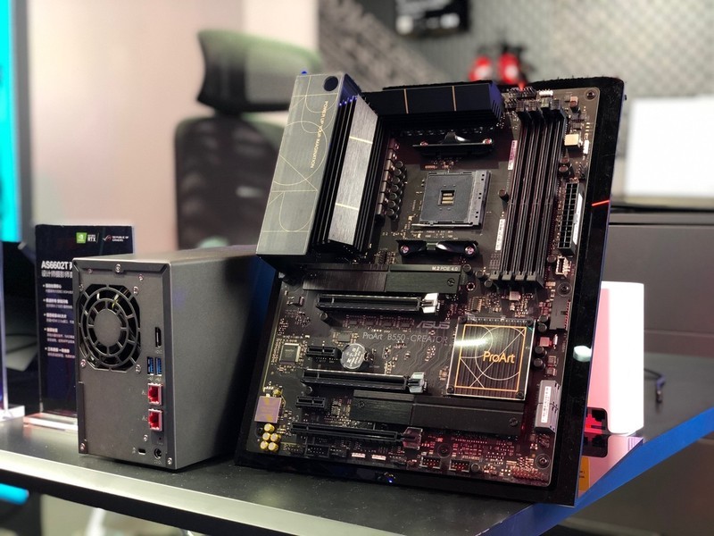 液氮超频+CF对抗赛 华硕主板引爆BW2021