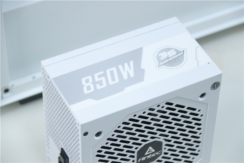 11代酷睿性能提升32%，功耗+温度不增反降，华硕APE 2.0深度体验