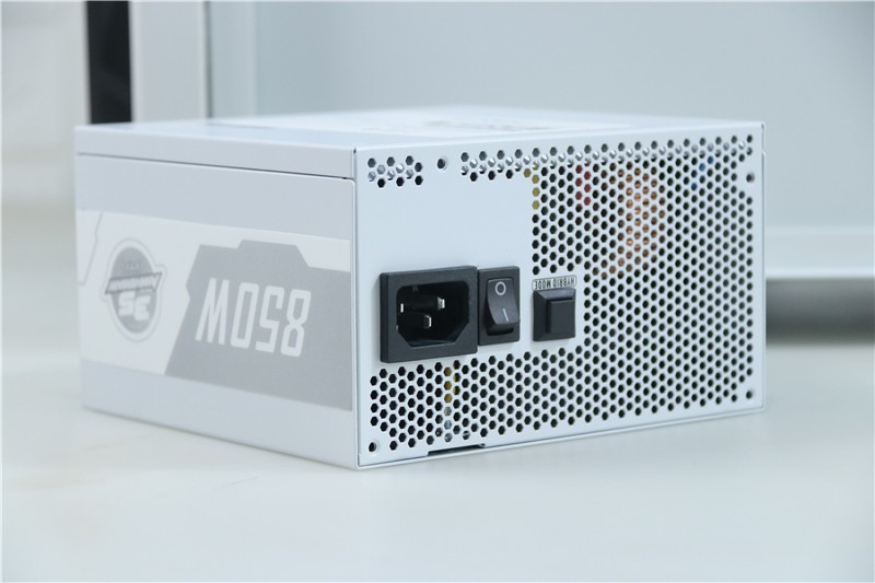 11代酷睿性能提升32%，功耗+温度不增反降，华硕APE 2.0深度体验