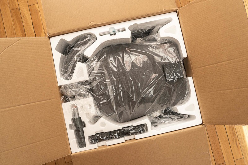 由于长时间在电脑前工作，加之没有注意保持良好的坐姿，非常不幸的患上了腰突，最严重