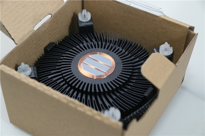 11代酷睿性能提升32%，功耗+温度不增反降，华硕APE 2.0深度体验