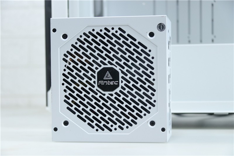 11代酷睿性能提升32%，功耗+温度不增反降，华硕APE 2.0深度体验