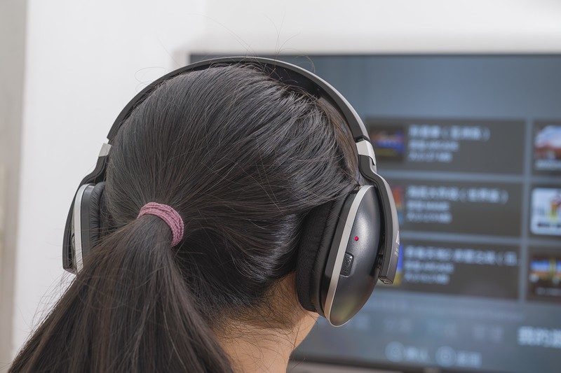 周末一个最好的打开方式，入手雅天ADH300无线电视耳机