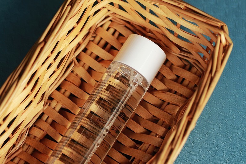 面部清洁护理 DOCO超微小气泡毛孔吸尘器