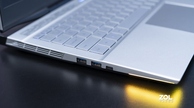 RTX 30笔记本首发评测：机械师F117-X搭载135W RTX 3070