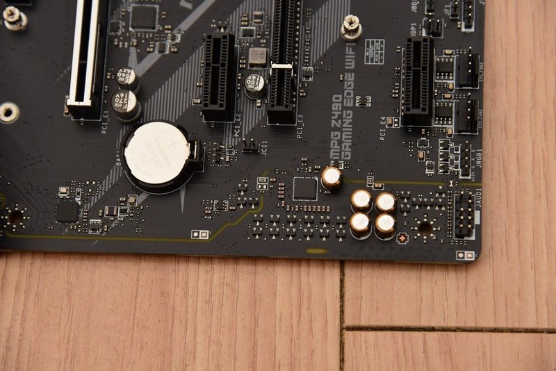 别再迷信360水冷，280水冷轻松压制10900K满频