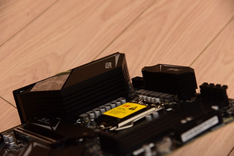 别再迷信360水冷，280水冷轻松压制10900K满频